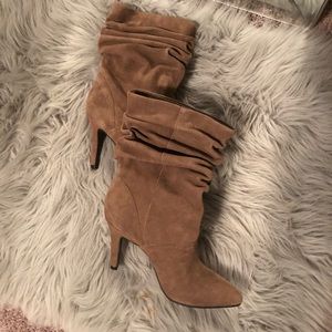 NEW!! Tan suede heel boots!